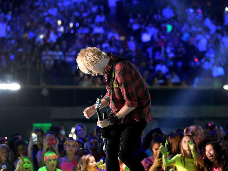 Michael (@aintmgc) on Twitter photo 