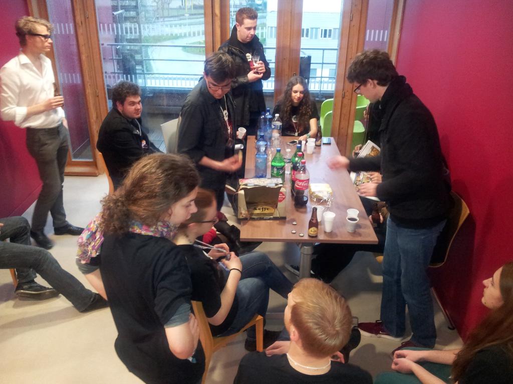 benoitcassel's tweet photo. La #cyberbulle c'est terminé... pour cette année. http://t.co/S8uVGUHtvO