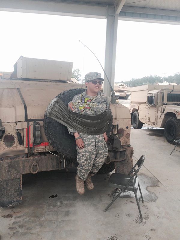 TheWTFNation's tweet photo. Welcome to the unit Specialist. #E4Mafia #Army #NotHazing http://t.co/aN52JeGud7