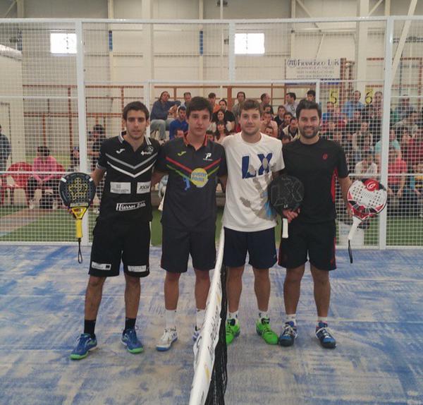 mundipadel's tweet photo. . @diestropadel y @javiredondo94 ganan el #openhetama @fexpadel frente a @ClaudioBru1 y @AlvaroMelon1 ¡Enhorabuena! http://t.co/y8NrHhLiQF