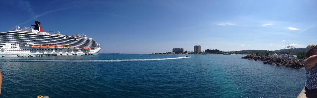 lexie_defazioo's tweet image. cruise 🚢🍹❤️#springbreak15&apos;