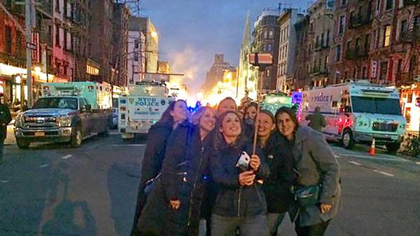 MarkAllenFlynn's tweet photo. When should you NOT take a #selfie? http://t.co/GarTuJIhPh @mashable #ethics http://t.co/LXAa8aUYwe