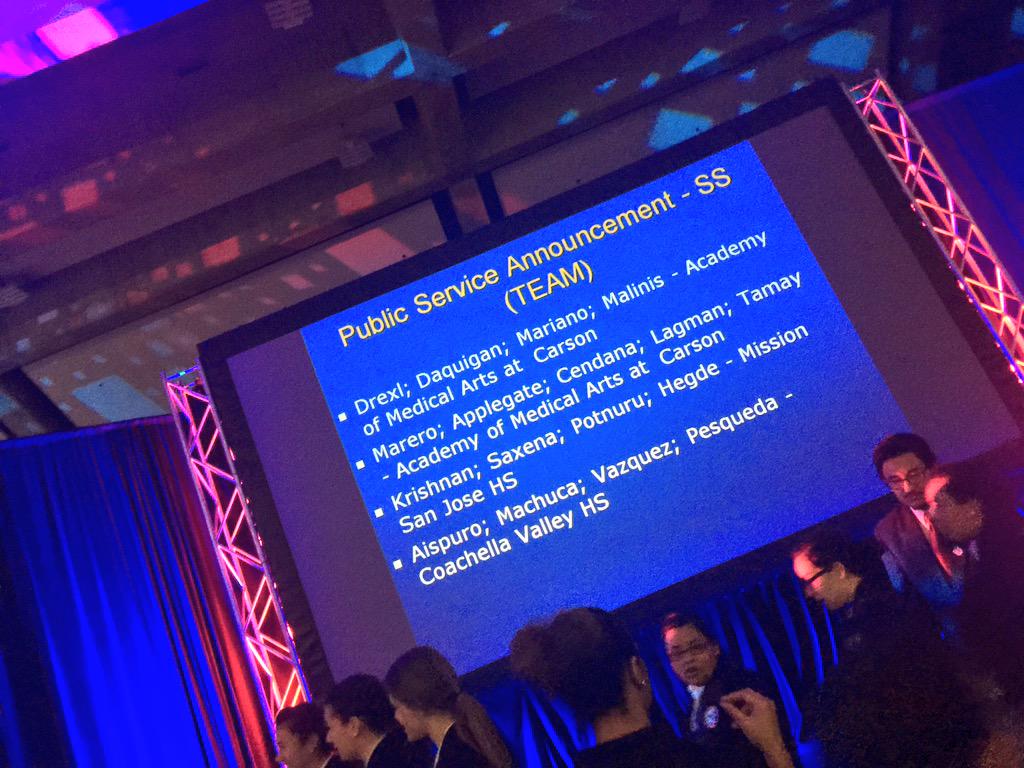 nelleyboo_'s tweet photo. Momma I made it again !!!! #AMAhosa #StateFinalists #calhosalead15 @kyledrexl @OhSheeshGenie @wsupdiorel β€οΈ http://t.co/RQnpJg7T3p
