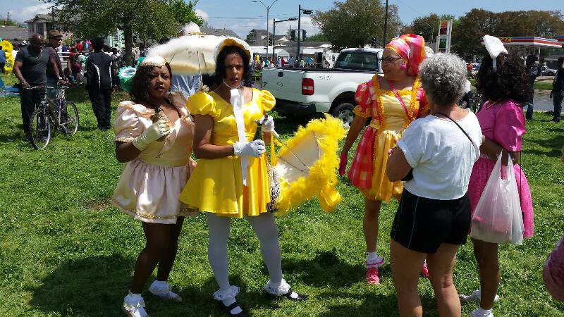Pontchartrain's tweet photo. Baby Dolls. #nerlins http://t.co/DCwHXRXuTC