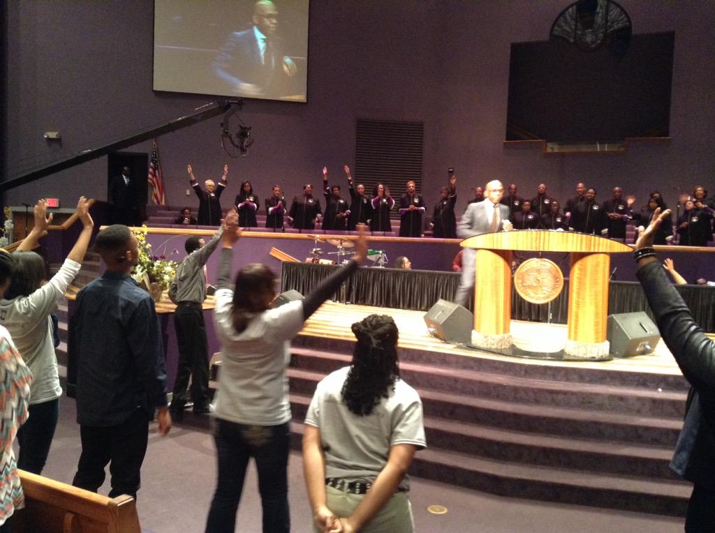 mtzionnashville's tweet photo. NO CRUSHING NO CROSS.....NO CROSS NO CROWN! @JosephWalker3 #DrivenByDestiny @JosephWalker3 http://t.co/L1yJDJ9VmJ