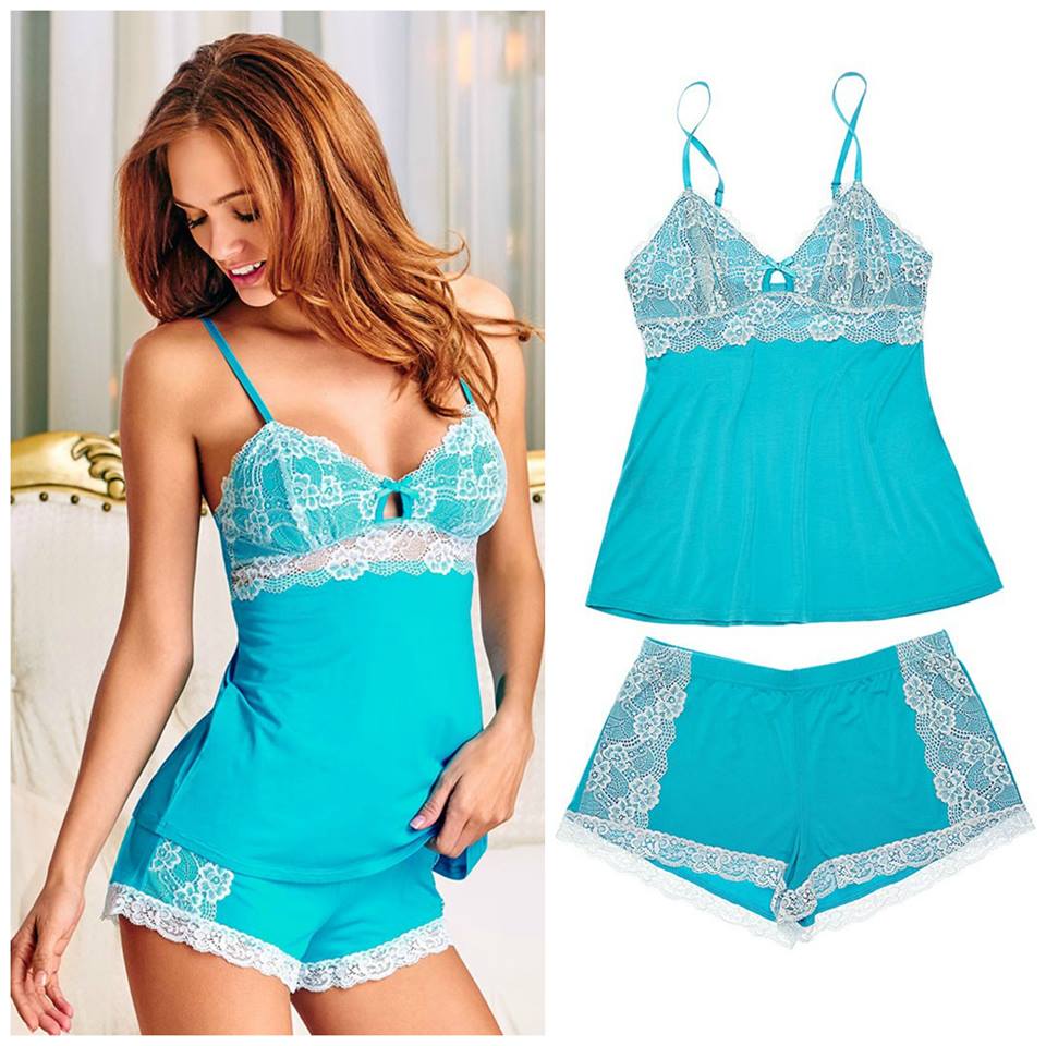 InfluensterCB's tweet photo. All about that lace, 'bout that lace @AdoreMe #ILoveAdoreMe #XoVoxBox http://t.co/vQ2nw12q4D http://t.co/mpzTpChxzg