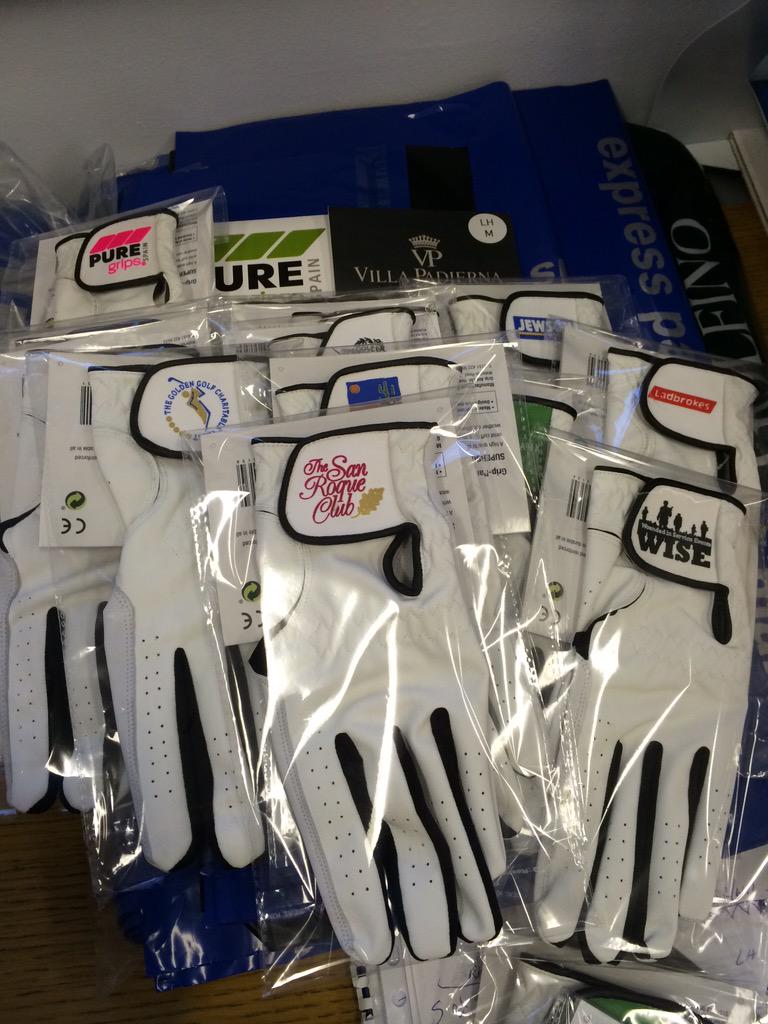 MrGripeeze's tweet photo. #SBS @TheoPaphitis @grippar4golf not only the #1training golf glove but now do bespoke Corproate glove for your event http://t.co/R3Y1CRCL3Z