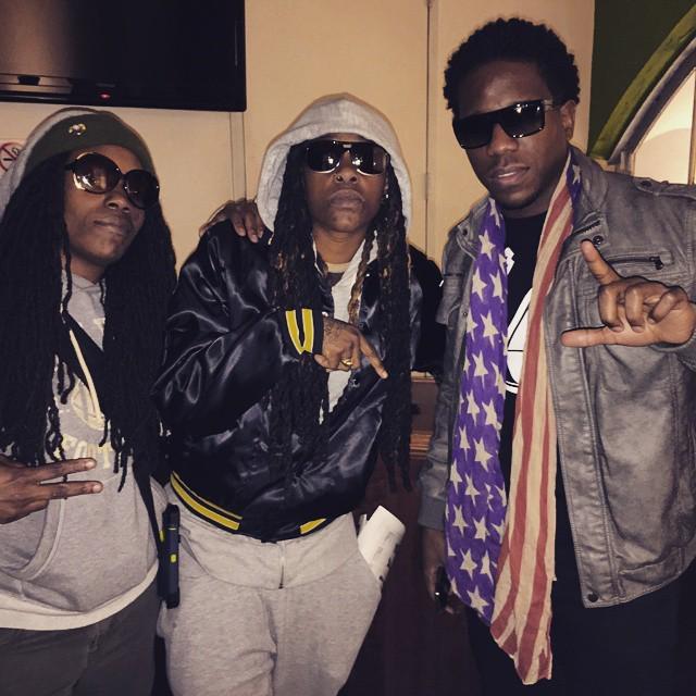 horn_ly's tweet photo. On the grind with the homie @khaosdarapper and @newboombox putting the city in check!
#FlyRebel #NoFear #NOLIMITS … http://t.co/Ppgswlz5Sj