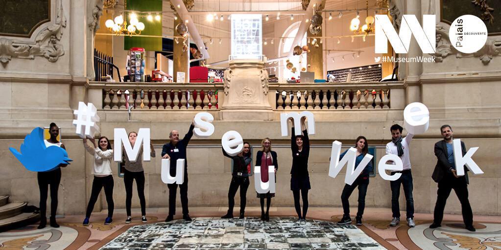 MinistereCC's tweet photo. En ce dimanche et dernier jour, la #MuseumWeek s'affiche au @palaisdecouvert ! #poseMW @MuseumWeek @universcience http://t.co/Mz262Mxhmu