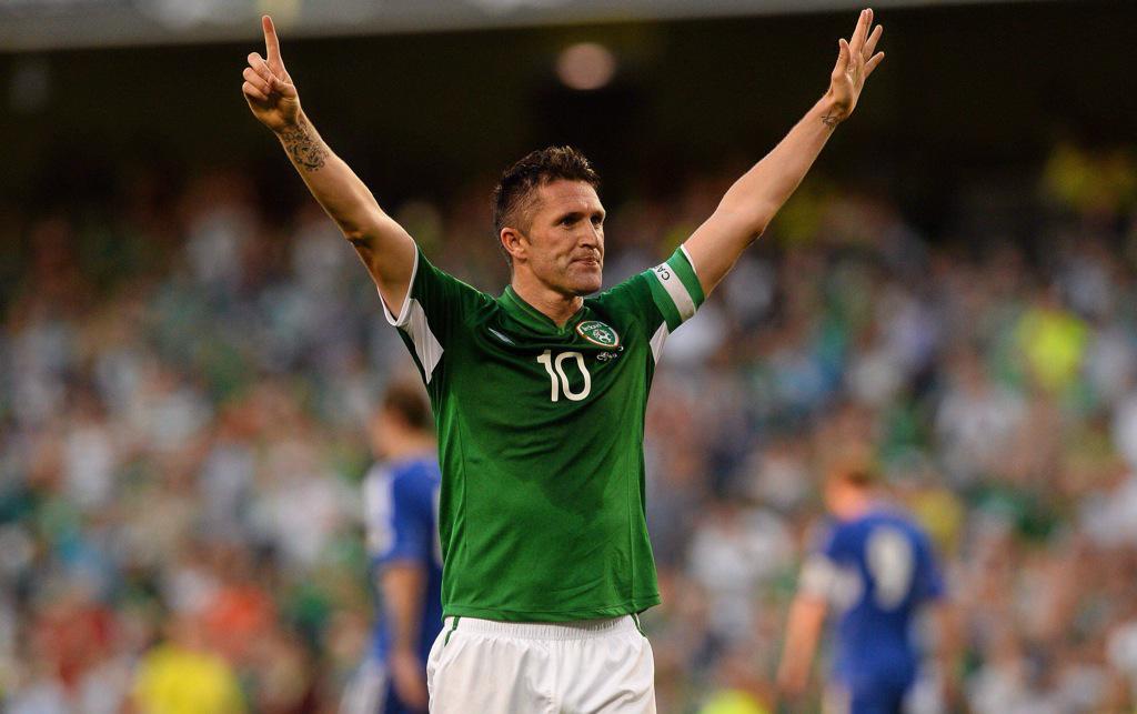 COYBIG's tweet photo. If Robbie Keane scores 1st Tonight we'll give someone who RT's this &amp; Follows @COYBIG an Ireland Jersey! #COYBIG http://t.co/ObUos4K4KD