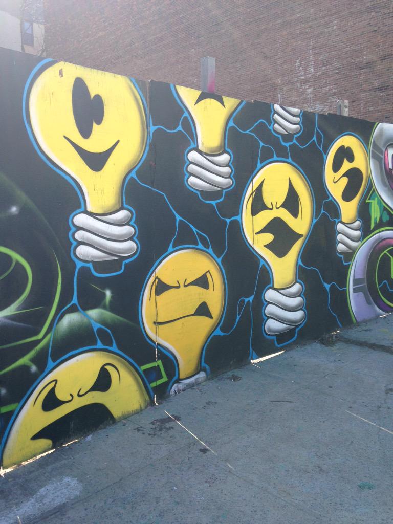 jayzwithanM's tweet photo. #streetartmap #streetart http://t.co/j7lyVqw9go