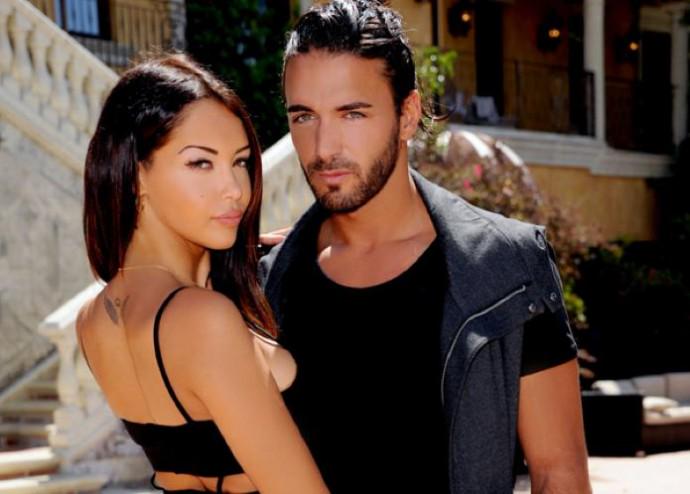 AngelBenattia's tweet photo. Vous ...💋❤💋❤💋❤ @leonnaboo @thomasvofficiel #souvenir #amour #sentiments ❤ http://t.co/jMkomtRDCq