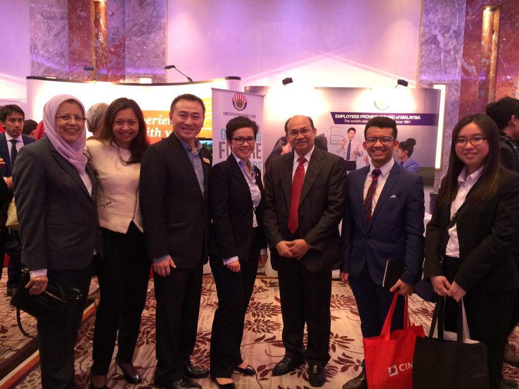 BakarMona's tweet photo. With our fave people  @Graduan @MACFISUKIRE @PwC_Malaysia #UKdrive http://t.co/hMtf3nVNyq