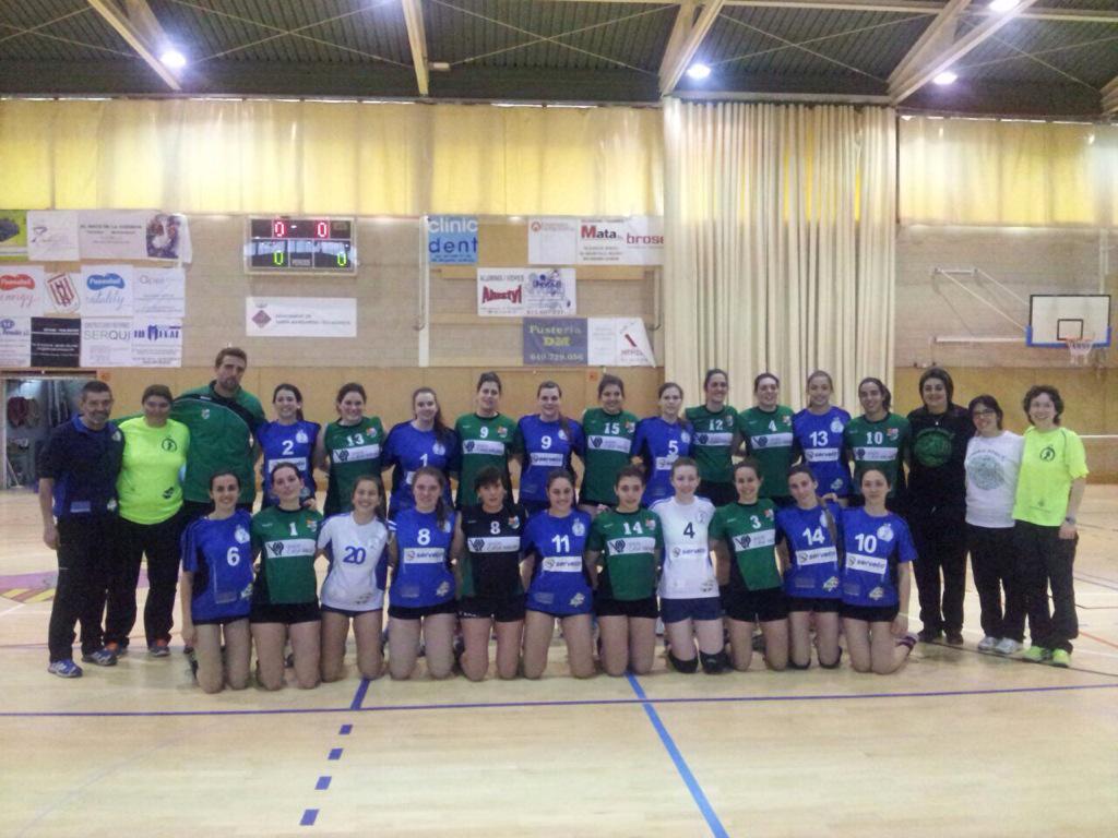 cecell_lleida's tweet photo. Bordils guanya la Final Four 3-0 al SERVETO CECELL. Ara toca preparar la Fase d'ascens a 1a Nacional #amuntcecell http://t.co/6vC4L49Qmp