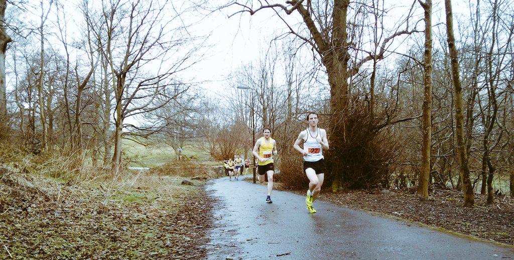 CorstorphineAAC's tweet photo. 6 teams in action today at #SALRelays. Not quite sharp enough for a medal. Some great runs out there tho! #bluemedal http://t.co/J9lWEUBwpo