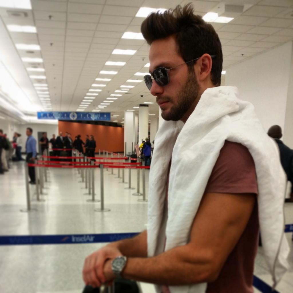 gabrielcoronel's tweet image. Aquí voy de nuevo.. #OtroVuelo #AnotherFlight