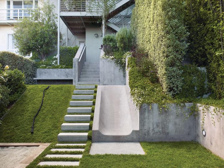 Beautiful multi-terraced backyard: bit.ly/1uo39pf