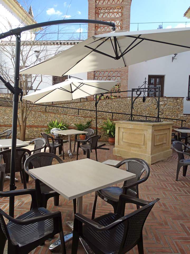 CICMoclin's tweet photo. Ya tenemos nuestra terraza en marcha. ¡Te esperamos! #SemanaSanta #turismo #hostalrural http://t.co/I7CqoRaPrg