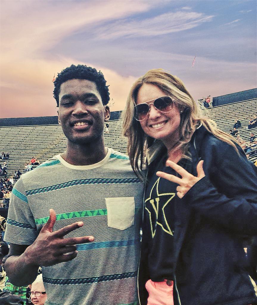 SkipPrince's tweet photo. @C_ANN_Y @dameology @VandyMBB @doresfan #GIVINGBACKTOVANDYNATION http://t.co/zBztw9pmVO