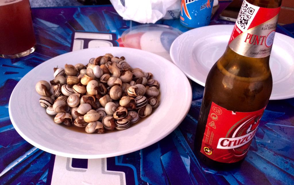 mmarinap's tweet photo. Los primeros de la temporada😁😁!!! 👏👏🐌🐌🌞 http://t.co/qExjHMQ8LZ