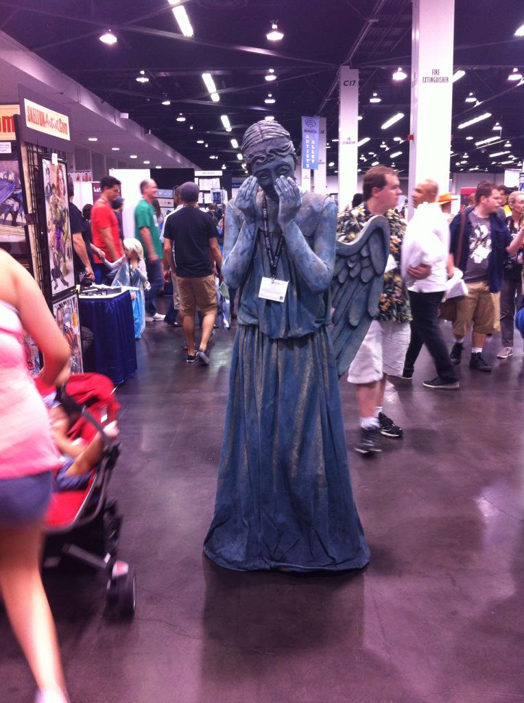 mcfuckensigh's tweet photo. #wondercon2014 http://t.co/lkho2w8wW3