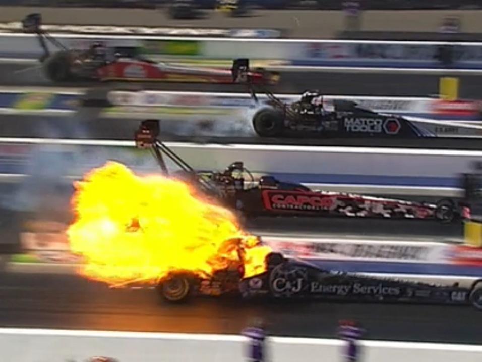 NHRA's tweet photo. A big boom for @dconnolly_tf at the #4Wide 
#NHRALive is on ESPN! http://t.co/sIWag4yftS