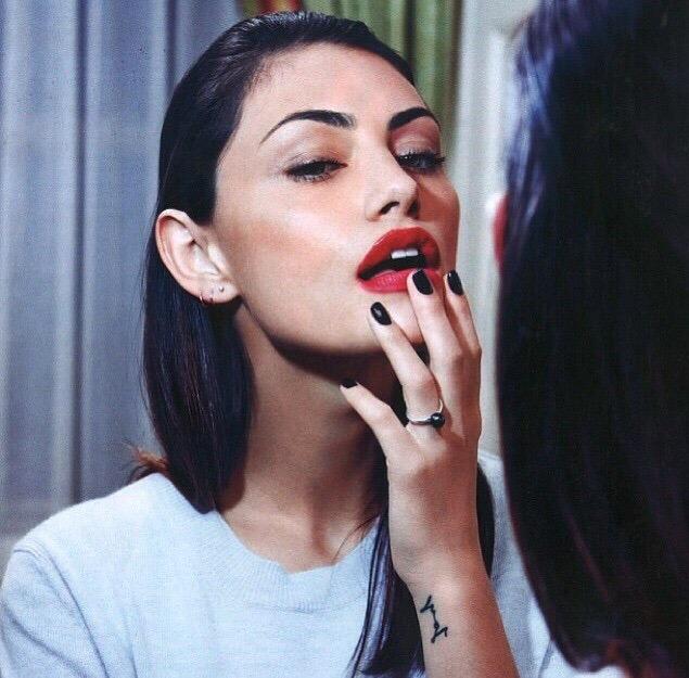 BEAUTlFULPPL's tweet photo. Phoebe Tonkin http://t.co/M3jUAEkst2