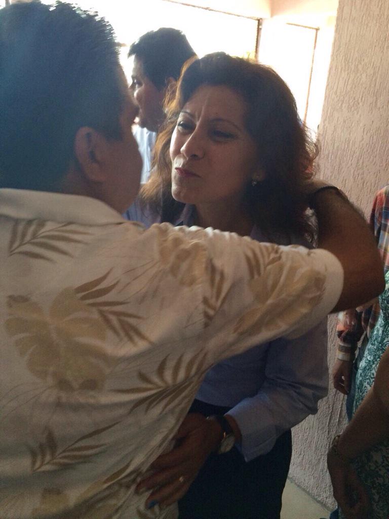 janini_casanova's tweet photo. Agradezco a todos los que me acompañaron en mi registro como Candidata a Diputa Local, por el X Distrito. http://t.co/UlFoBca36w