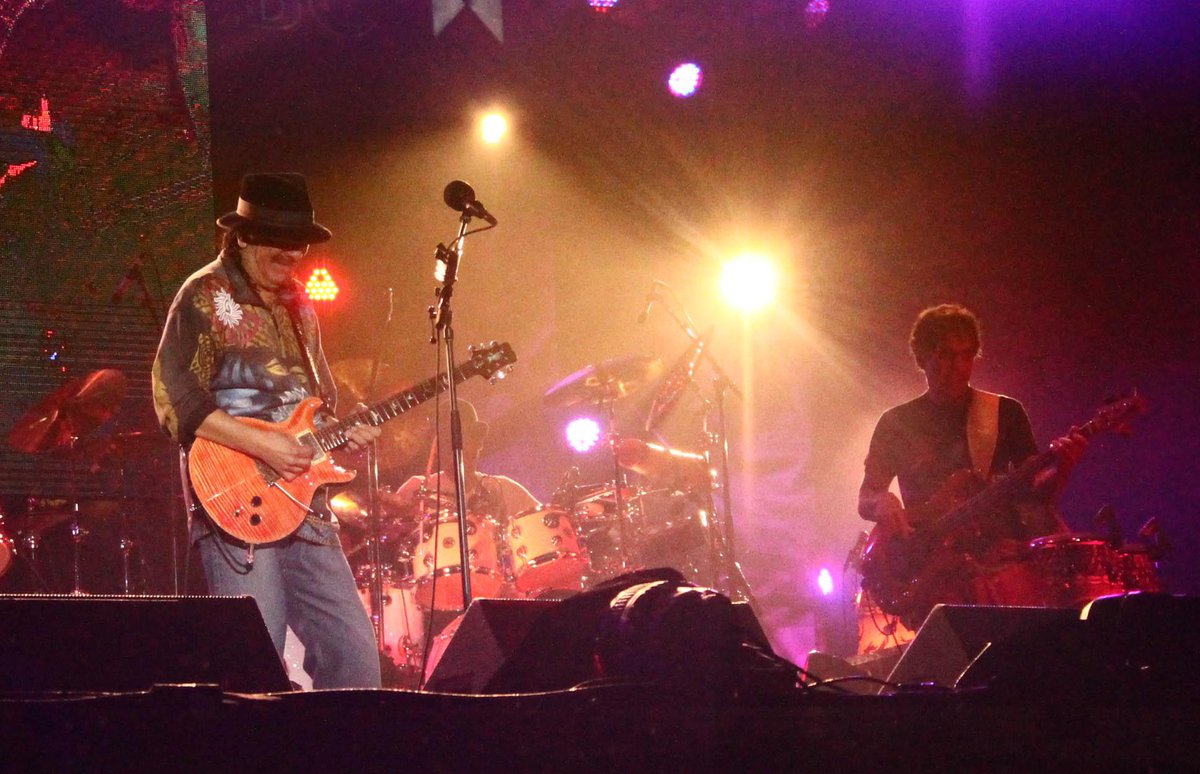 Con un mensaje de paz, Santana t Con un mensaje de paz, Santana t