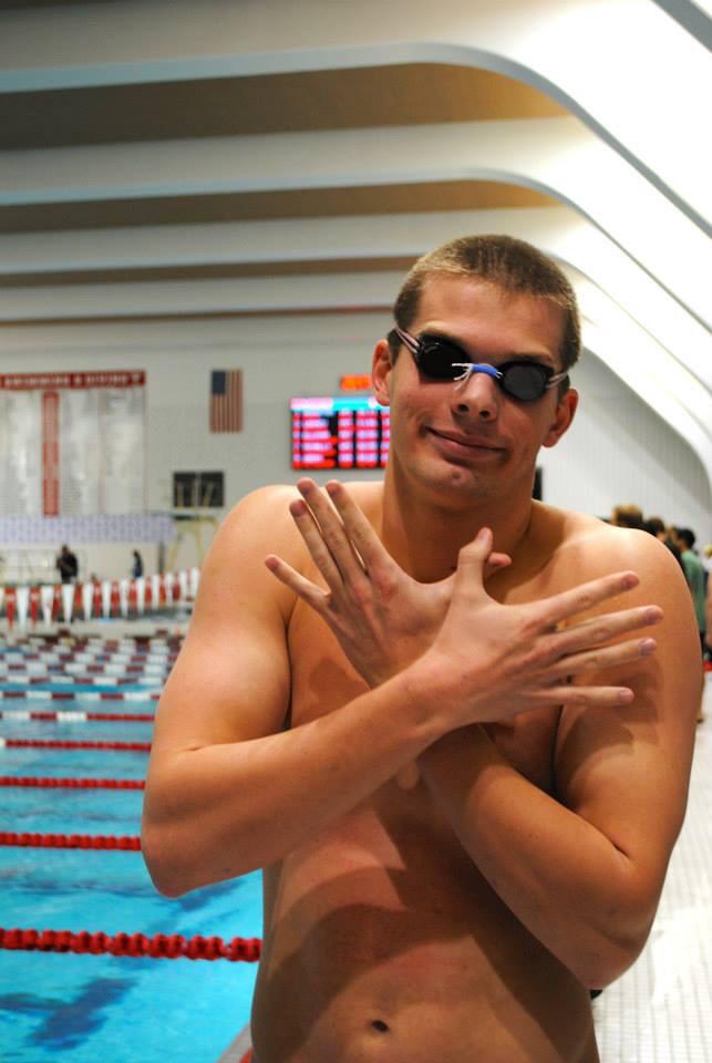 MichaelODME's tweet photo. @Dunbun15 gets the shoutout for the 1000th tweet.Hope you're having fun in college,but not too much 😉#votefordunnett http://t.co/BUIaqnNDzh