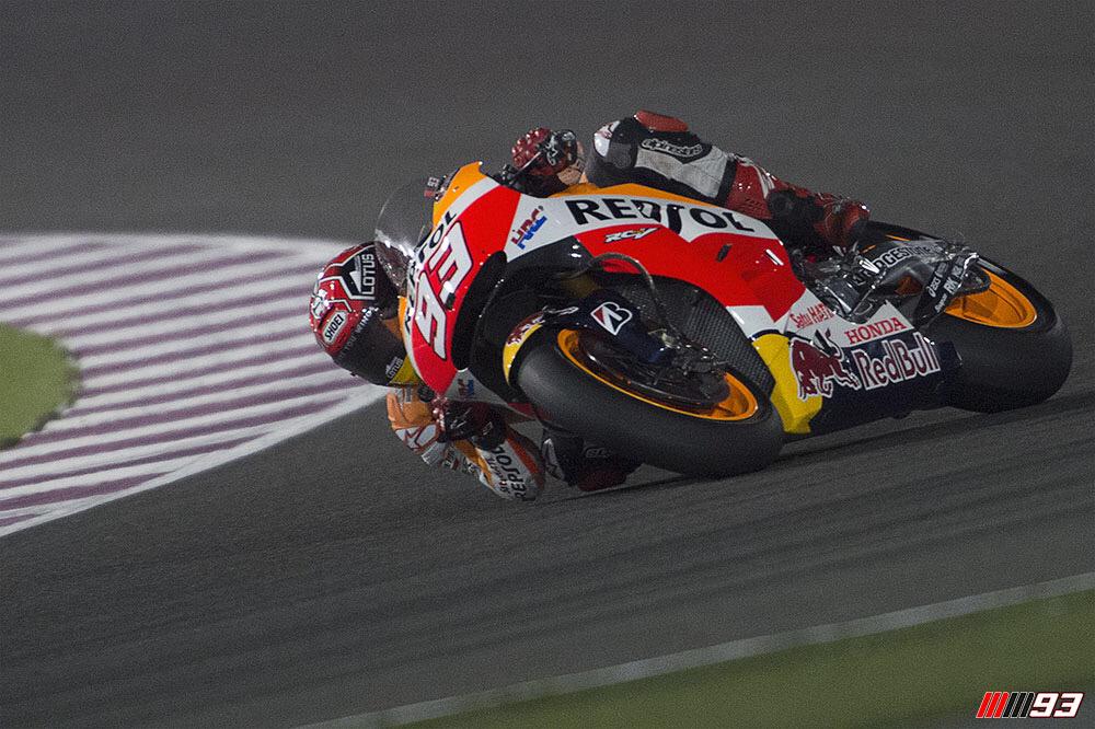 marcmarquez93's tweet photo. Lástima mi error al principio, pero hemos salvado la carrera! / It's a shame my mistake, but we finished the race :) http://t.co/e1tYF8hUiQ