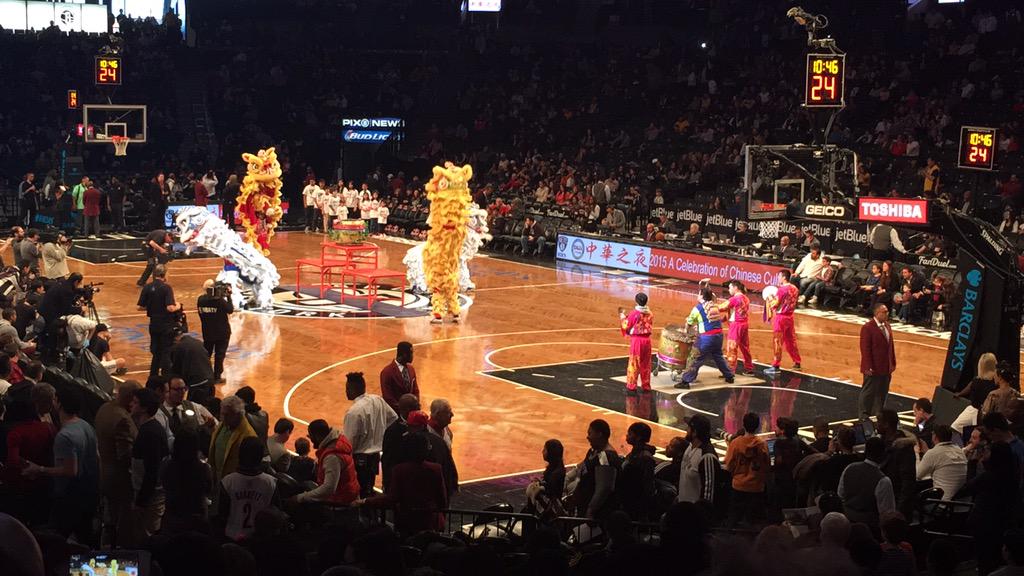 SGeeZy's tweet photo. Celebrating Chinese culture at the Barclays center #nets329 http://t.co/gnVRJ3hUML