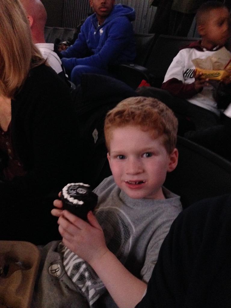 jondanziger's tweet photo. We got cupcake game. #HelloBrooklyn #nets329 #netslakers #wearebrooklyn #ilovehashtagsapparently http://t.co/qYh7fT1AxM