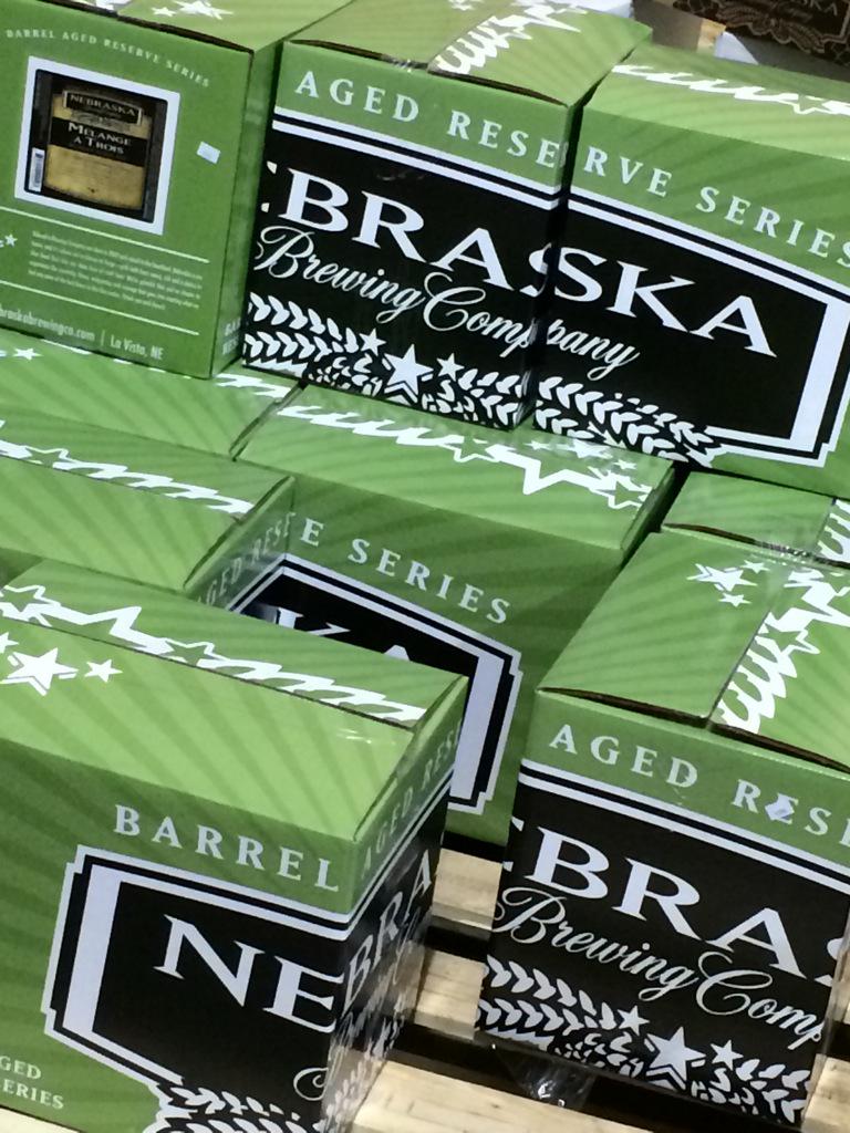 NebraskaFoodie's tweet photo. Thanks to @nebraskabrewing for hosting me today &amp; sharing your story for the #NebraskaBrews book. #nefoodie http://t.co/lPv0ZYMyh0