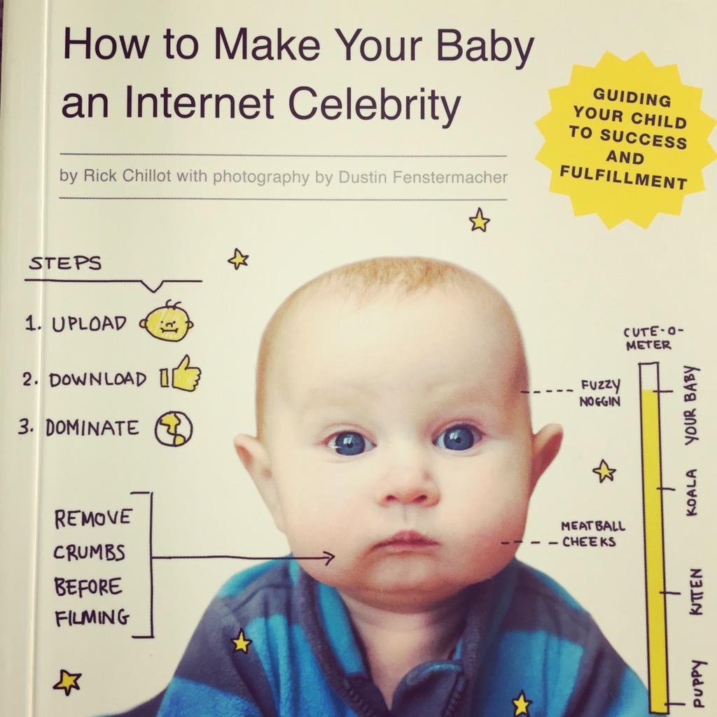 StyleElliot's tweet image. How make your baby an Internet Celebrity ?