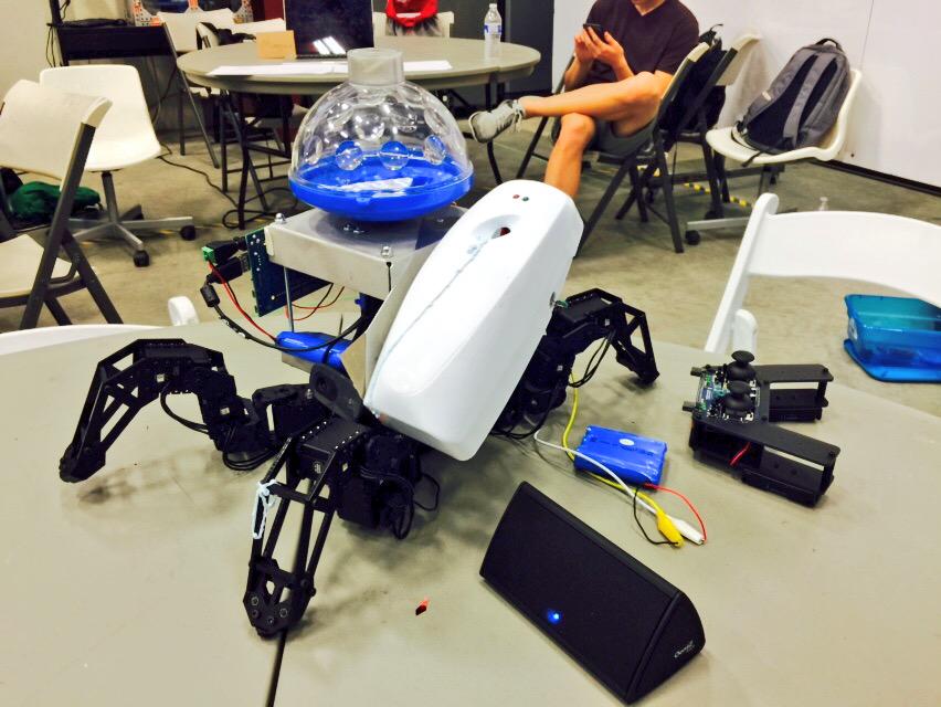 JimStLeger's tweet image. PartyBot! Powered by @Intel Edison. Another great project produced during the #HardwareWeekend #Hackathon.