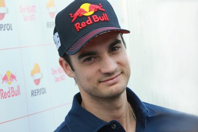 mundomotero's tweet photo. Dani Pedrosa deja #MotoGP de manera momentánea por problemas físicos | http://t.co/44VUJ4sdkD http://t.co/NeJuBvd0IO