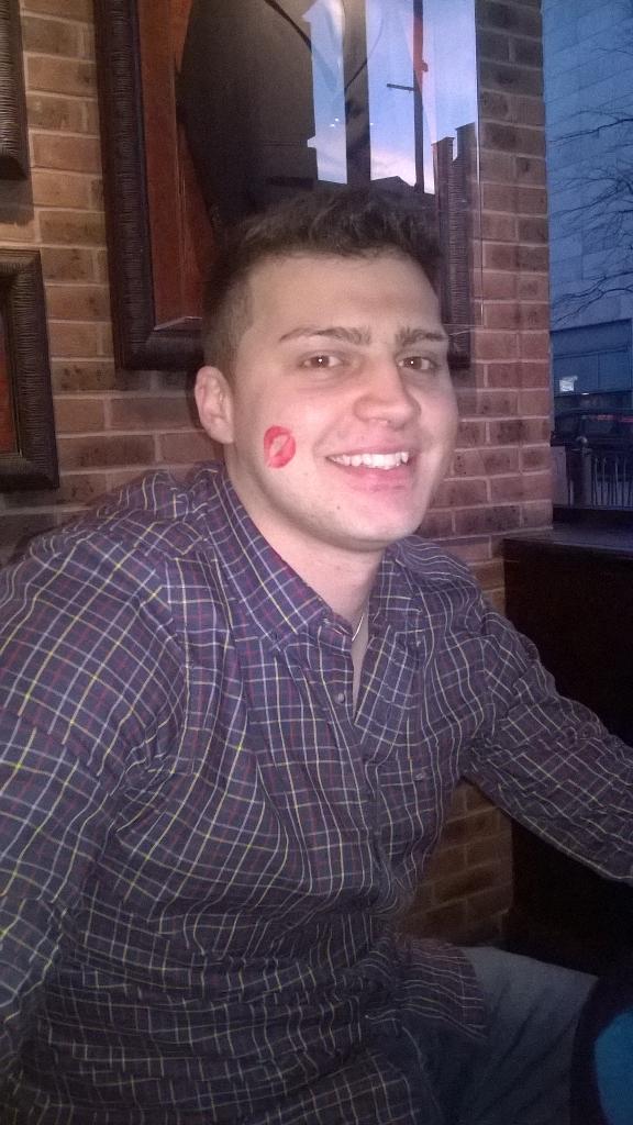 Leannethomas17's tweet photo. Sorry baby hahahaha! Enjoying up in Manchester with my amazing boyfriend!!! http://t.co/aHdzjkqeao