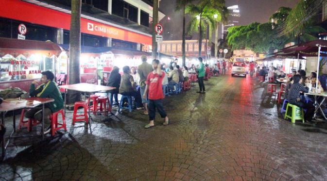 Nikmati Jajanan Malam Ibukota  di 5 Tempat Ini bit.ly/19jOhF7