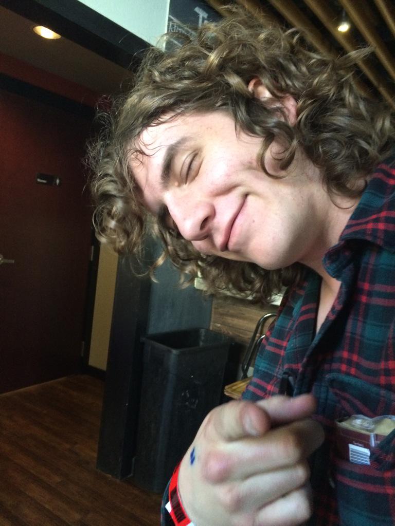 SLGridiron's tweet photo. #DesertNoises coming up to close out the patio for #treeefort2015 http://t.co/vbaRfvwf7M