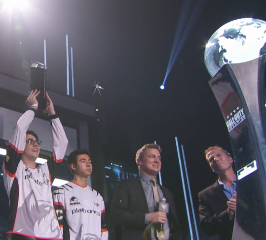 GUNNAROptiks's tweet image. And @Clayster is your #CoDChampsMVP! Well deserved.