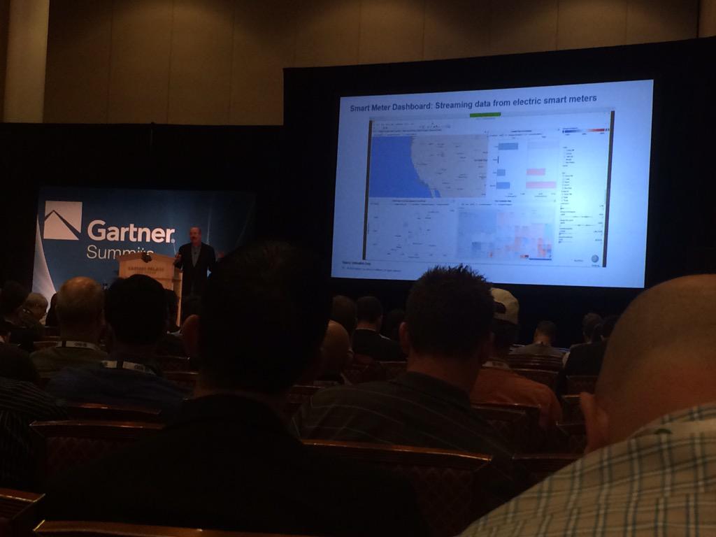Gartner analyst Roy Schulte showcasing @Datawatch dashboard with streaming data visualization #GartnerBI Las Vegas!