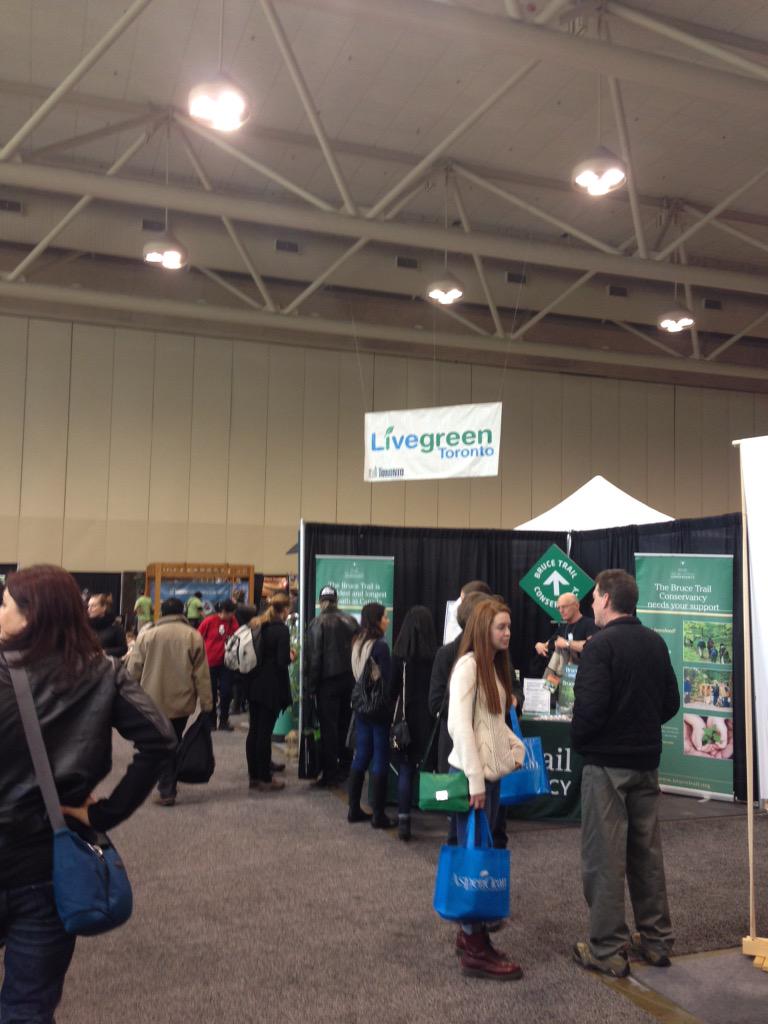 freshlyboxed's tweet photo. #ilivegreen #healthy #greelivingshow #snacks #freshlyboxed http://t.co/7Sk5yzWcO3