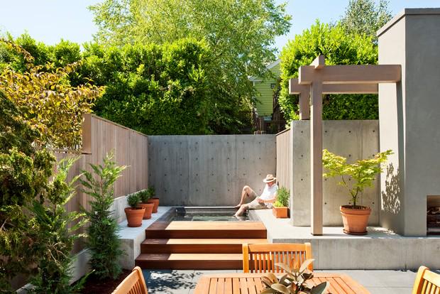 BuyFactDirect's tweet image. Do you have a hot tub? Do you dream of getting one? Describe your ultimate tub goo.gl/Tu3H4n