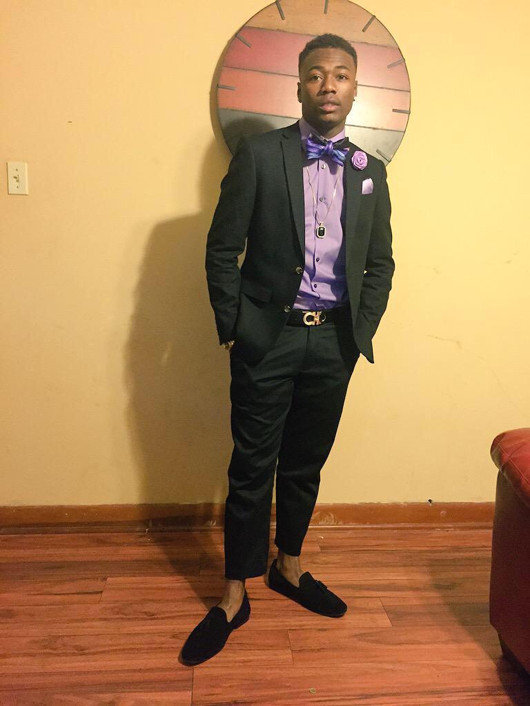 bigjayalmighty's tweet photo. β@PromPics015: Saucy. #prom2k15 #prom2015 #prompics015
( @JAYahDAMNfool ) π http://t.co/GyIQ1JcuNuβ