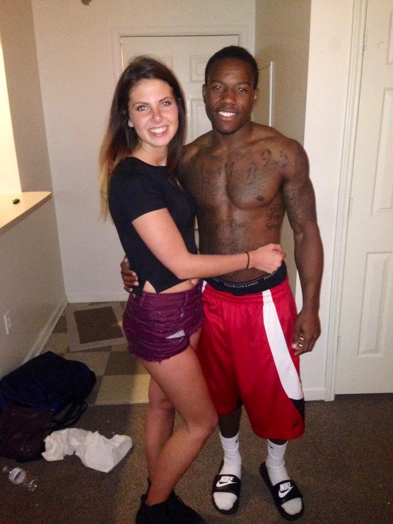 TeamBlacked's tweet photo. “@ChristinaPoches: . Happy birthday doof 🎉 @kahlilfelder http://t.co/UvYZbzlFAs”#NEEDSBLACKEDHARD