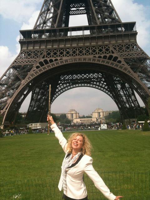 JaneRutter's tweet photo. #Paris where my love of #Classicalmusic #FrenchFlute #Art #Finedining & #Architecture come together! #flutecommunity http://t.co/2jOiwWtpb1