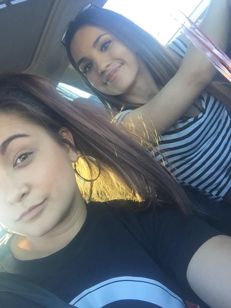laniqonair's tweet photo. Forever Ridin! #YouGetBoth #DoubleTrouble #SunDaze http://t.co/5r9F4ncq8u