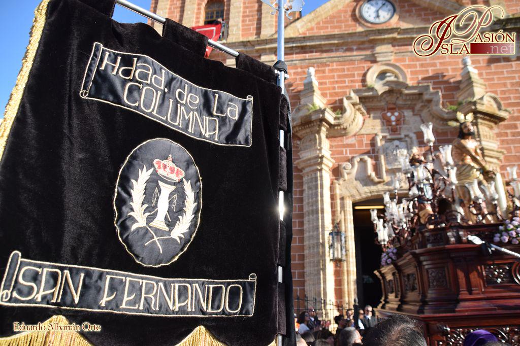 IslapasionNet's tweet photo. El barrio de la Iglesia Mayor arropa a Columna en una noche de marchas y saetas #SS2015IP http://t.co/BUXZvr0HNn http://t.co/wBLV5rK5QW
