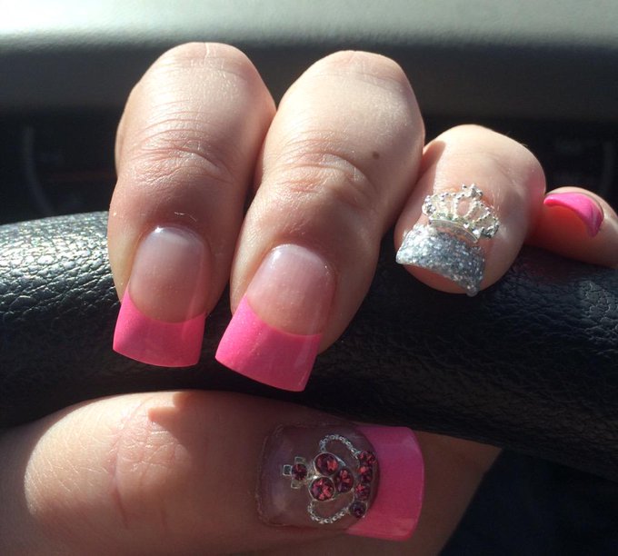 I wanna thank my #1 fav spoiler 4 getting my nails done 4 me! Your princess is very pleased! #spoilme<a href="/tag/spoilme"class="tags"><span>#spoilme</span></a>